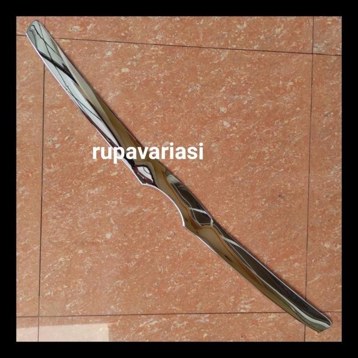 BEST DEAL HODLIST GRILLE GRILL DEPAN / LIST KAP MESIN INNOVA INOVA LAMA 2004 SAMPAI 2007 2006 2005  