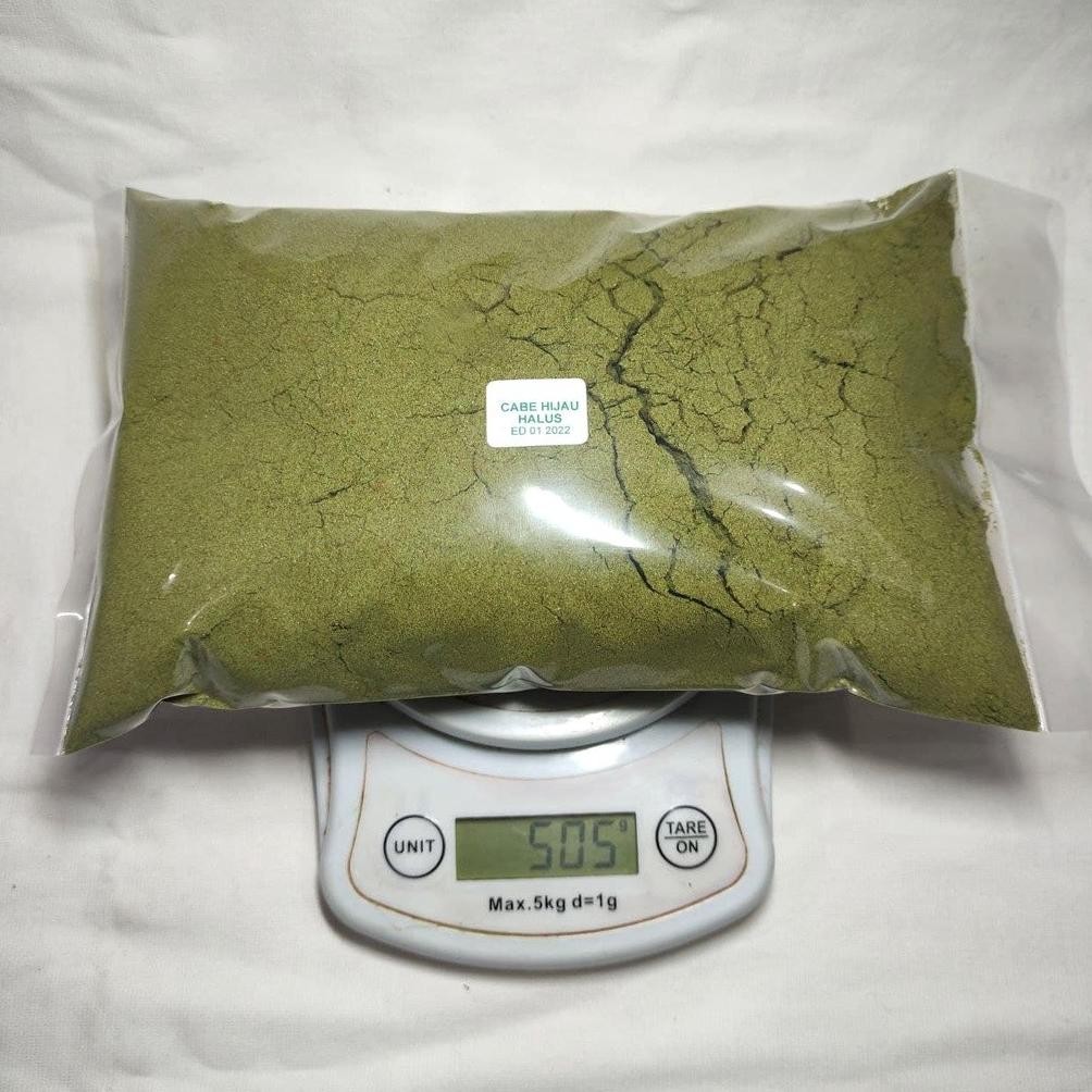 

CABE HIJAU HALUS BUBUK 500 GRAM REPACK, BUBUK CABAI MURNI YANG TERBUAT DARI CABAI KERING YANG DIHALUSKAN TANPA TAMBAHAN BUMBU APAPUN. RASA YANG DIHASILKAN NETRAL HANYA PEDAS CABAI. PRODUK INI SUDAH MATANG BISA LANGSUNG DI TABUR DI SNACK / MAKANAN. Nugi