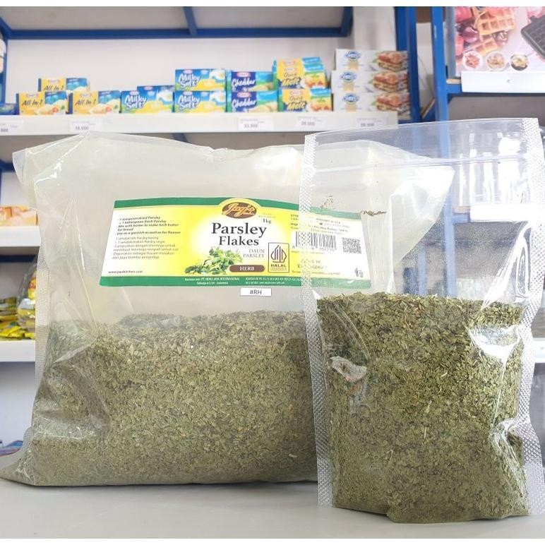 

Jay's Parsley 50Gr / Parsley 50Gr / Jays Parsley 50Gr / Daun Parsley 50Gr Nugi