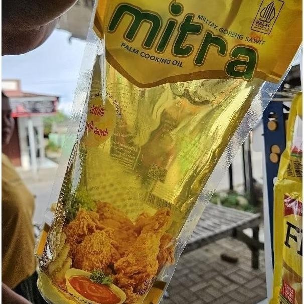 

Minyak Goreng Premium MITRA 1 Liter Full Produk Sinarmas Nugi