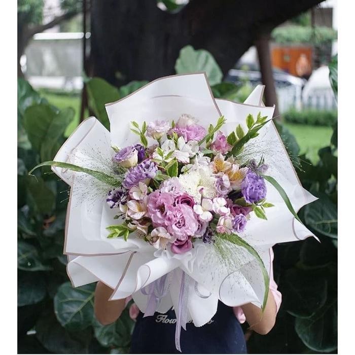 

Bis Flower Wrapping Gold Line Transparent Kertas Bunga (Ecer) No.1