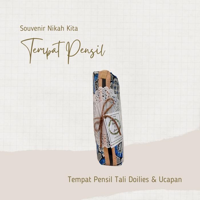 

Bis Souvenir Pernikahan Tempat Pensil Batik