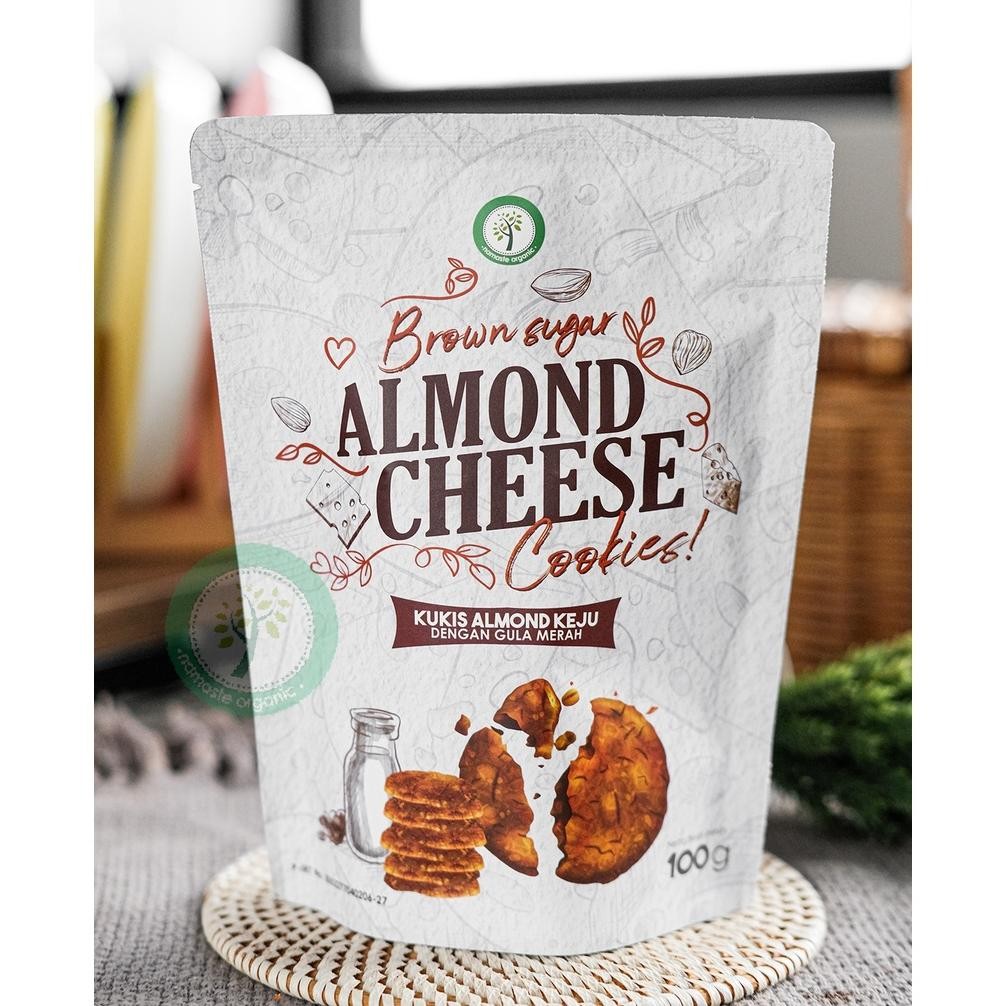 

BROWN SUGAR ALMOND CHEESE COOKIES 100GR Nugi