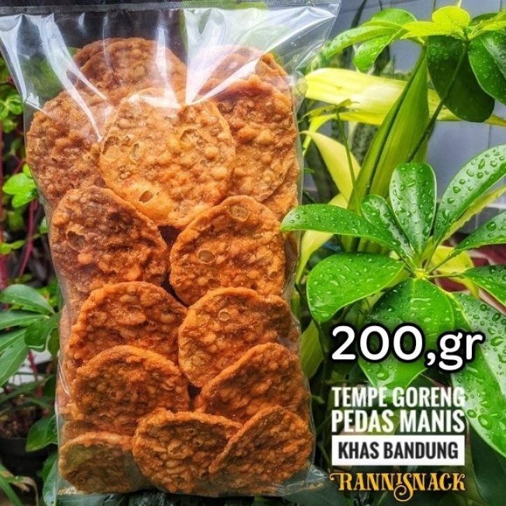 

Keripik tempe original manis pedas bandung. Nugi