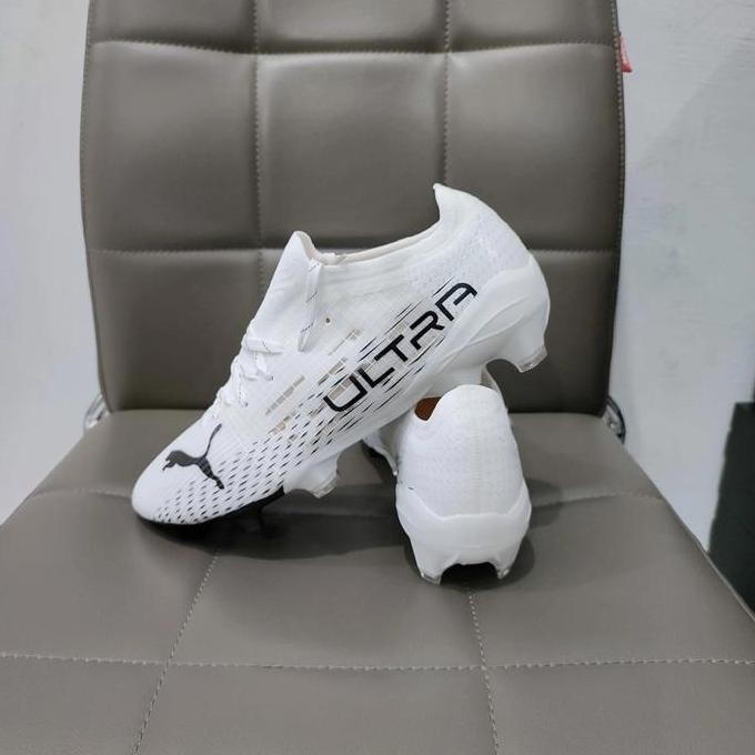 Sepatu Bola Puma Ultra 1.3 White Black Fg soccer JS