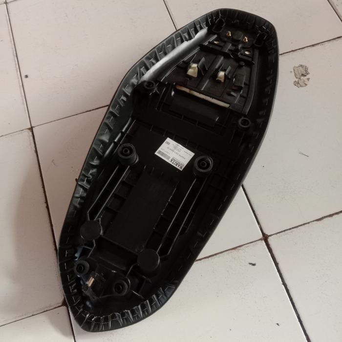 Jok Motor Vega-Zr Original Dan Terpercaya