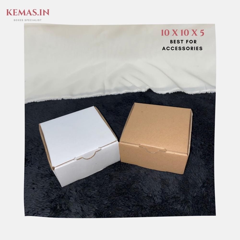 

(100 PCS TERMURAH) Kardus Die Cut 10x10x5 - Karton Box Dus Packaging Pizza Hampers Kecil Polos Murah Nugi