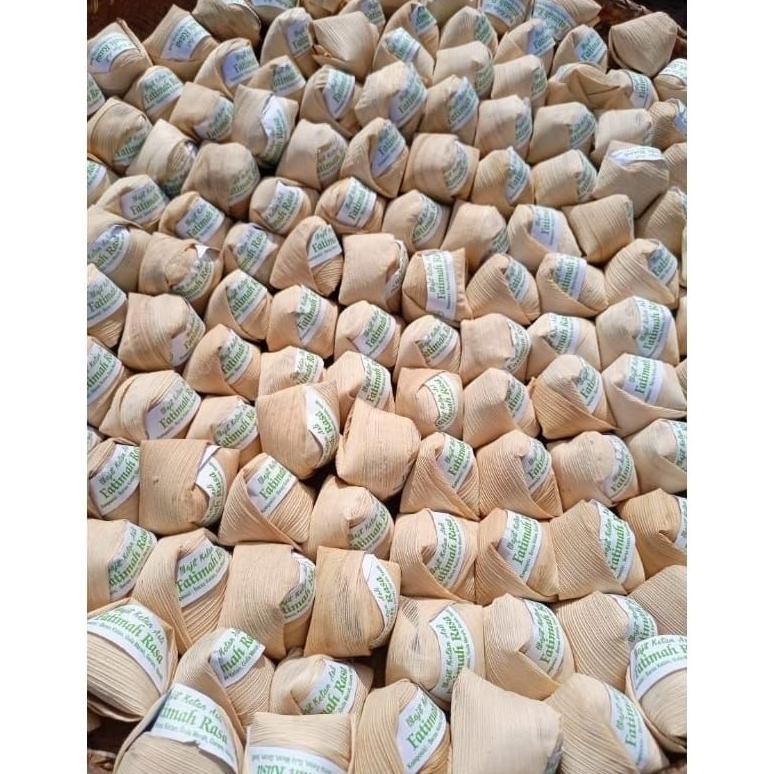 

Wajit Ketan LEGIET 1KG 100% asli garut masih baru fresh dari pabrik Nugi