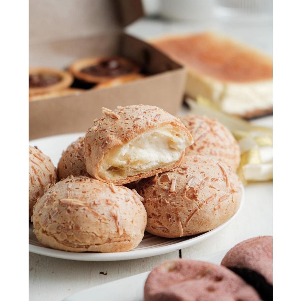 

mochi bread cheese Nugi