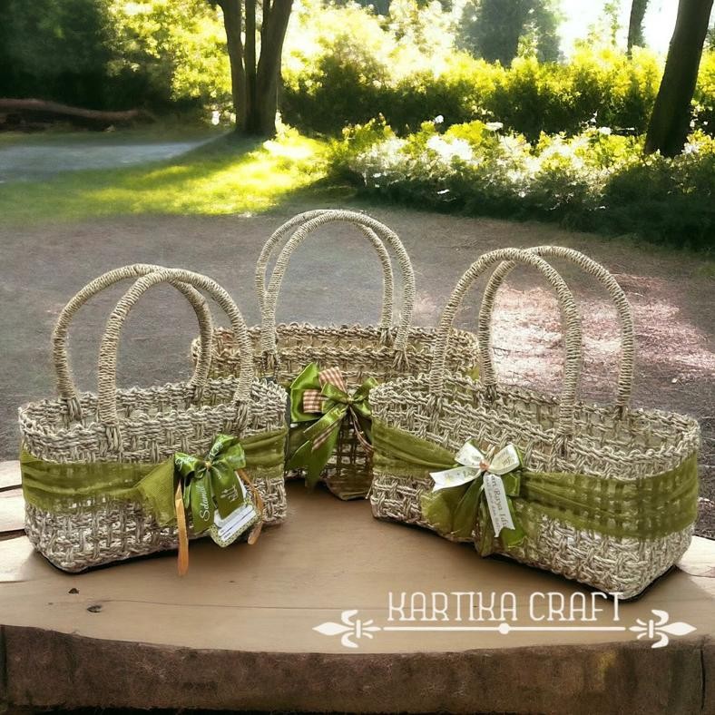 

Tas Hampers Lebaran Pita Edisi Khusus Ramadhan Nugi