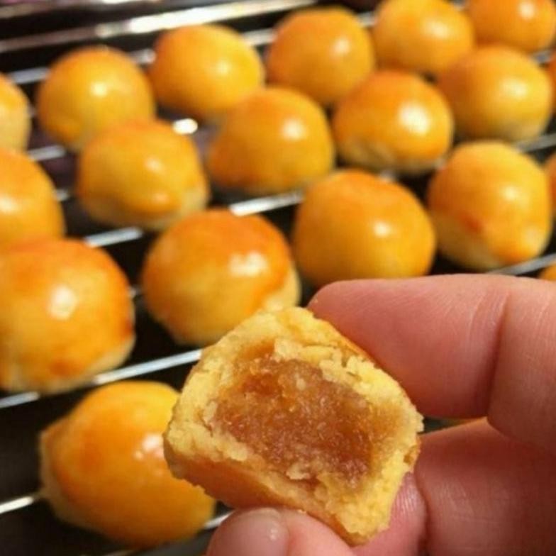 

kue nastar premium(isian full banyak & lembut , lumer di mulut) Nugi