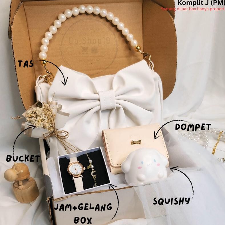 

(PM) Kado Ulang Tahun Cewek / Hadiah Cewek / Gift Box / Hadiah Pesta Nugi