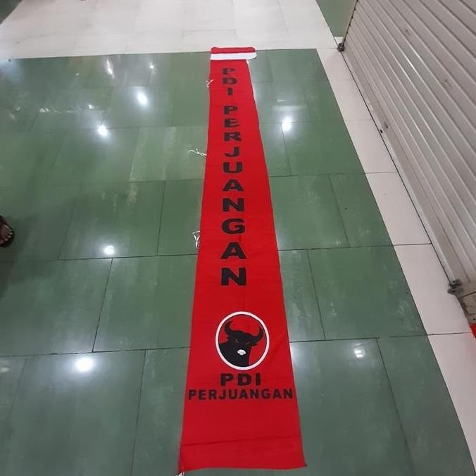 Bendera umbul2 PDI Perjuangan Umbul2 PDIP LM