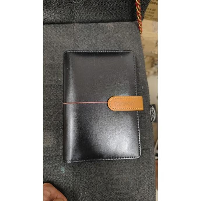 

Ready stock] buku agenda kulit sintetis binder riing 6 ukuran a6 ( 13 x 18 cm ( ukuran cover)) bisa isi ulang isi bawaan 80 plus dompet selipan kartu