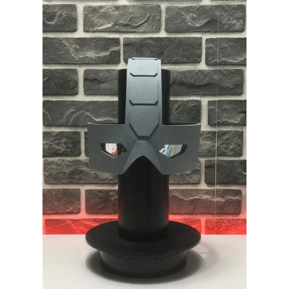 Char Aznable Helm Replika