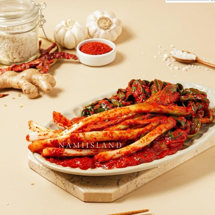 

Kimchi Daun Bawang 1Kg Halal