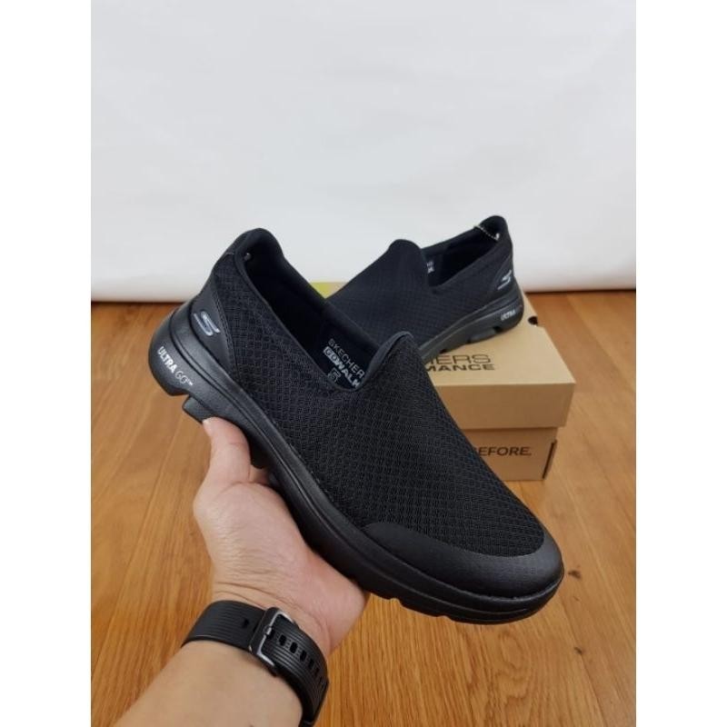 Rs Sepatu Pria / Skechers Go Walk5 Man / Sepatu Pria Skechers Go Walk 5 Man