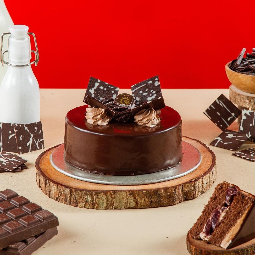 

Promoo!! Black Forest 6 inch/15cm cm - Birthday Cake