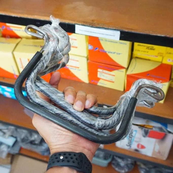 :>:>:>:>] Pegangan Handle Jok Pisah Vespa PTS Special Smallframe