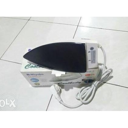 Setrika Miyako EI 1009 M. EI-1009M Terlaris