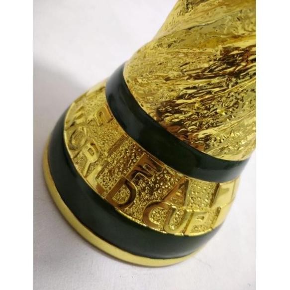 Baru Replika Trofi Piala Dunia Real Size 1:1 / Trofi Piala Dunia / Trofi 36