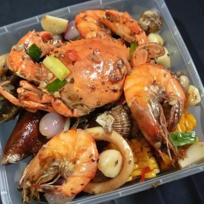 

Seafood Mix Garlic Butter Makanan Matang Seafood 73N By Sambal Bunda Queen