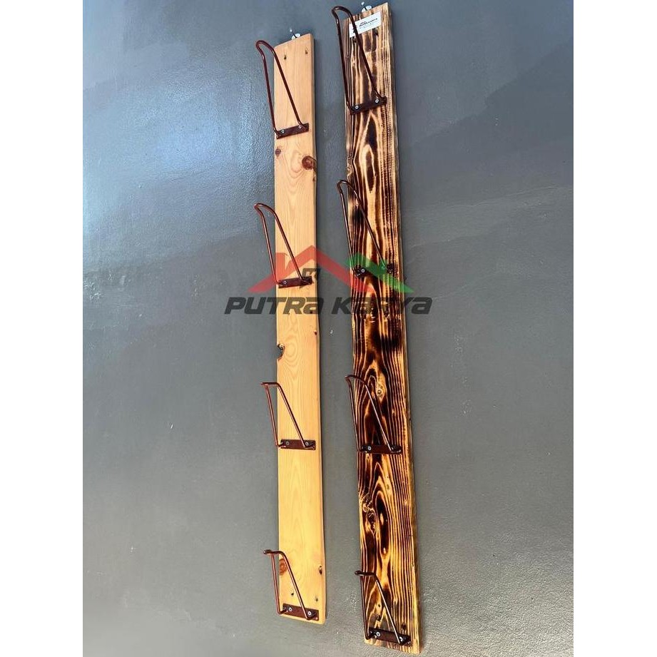 Rak Helm Vertical Kayu Jati Belanda / Gantungan Helm / Rak Gantung Helm Kayu Jati Belanda / Besi Kua
