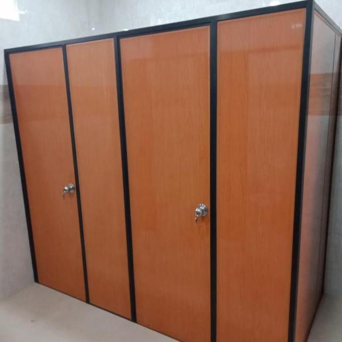 Partisi Toilet Kubikal Pvc Aluminium Pesanan Pak Toto - Ii