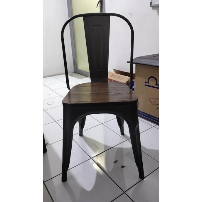 Kursi Bekas Kursi Kayu Besi Sesuai Dengan Foto Barang Nya Seo