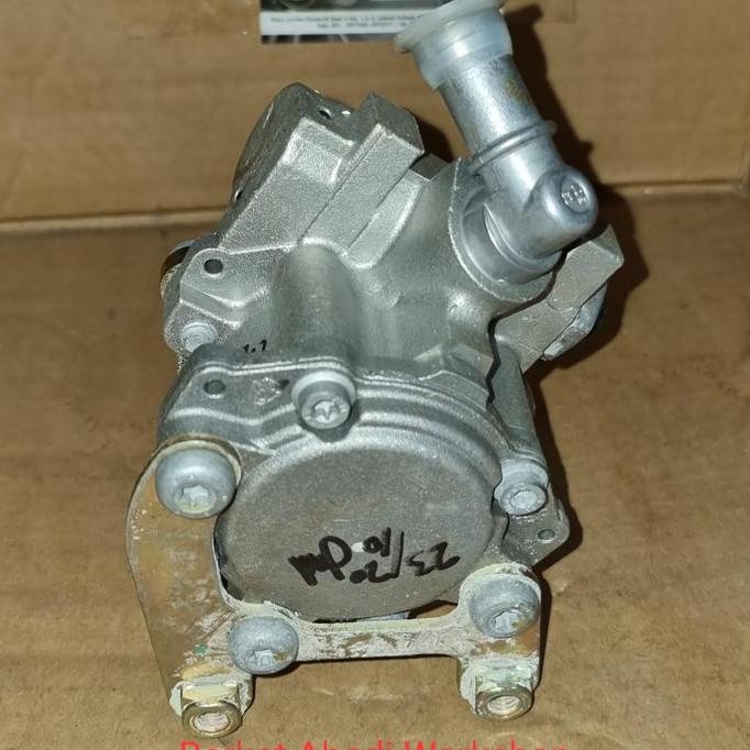 LUK power steering pump BMW E36M43 reff 32411092433