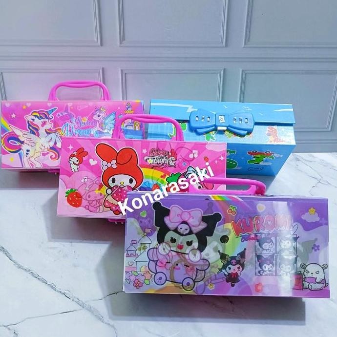 

Baru Kotak Pensil 3D Hologram 3 Tingkat - Tempat Pensil Cewek Cowok Karakter Unik