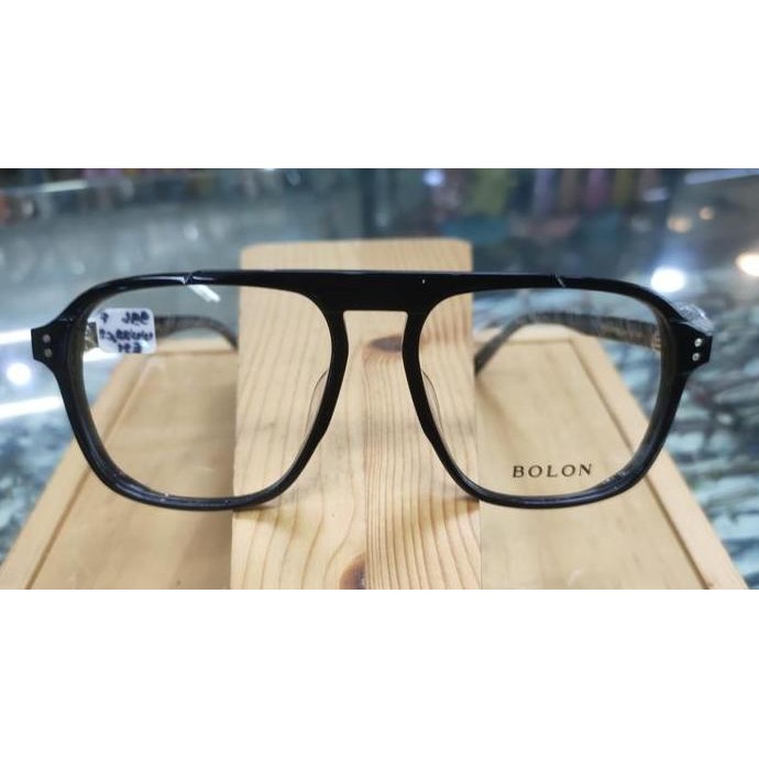 Frame Bolon dengan lensa essilor blue light 1,5
