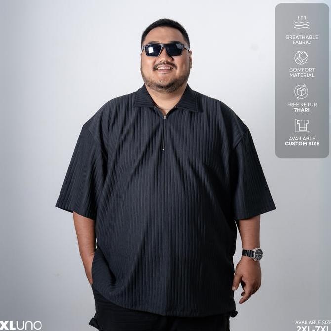 Xluno Zipper Polo Black Baju Polo Pria Jumbo Knit Big Size Lengan Pendek