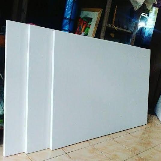 

Kanvas Lukis Besar 80 X 120 Cm Gesso