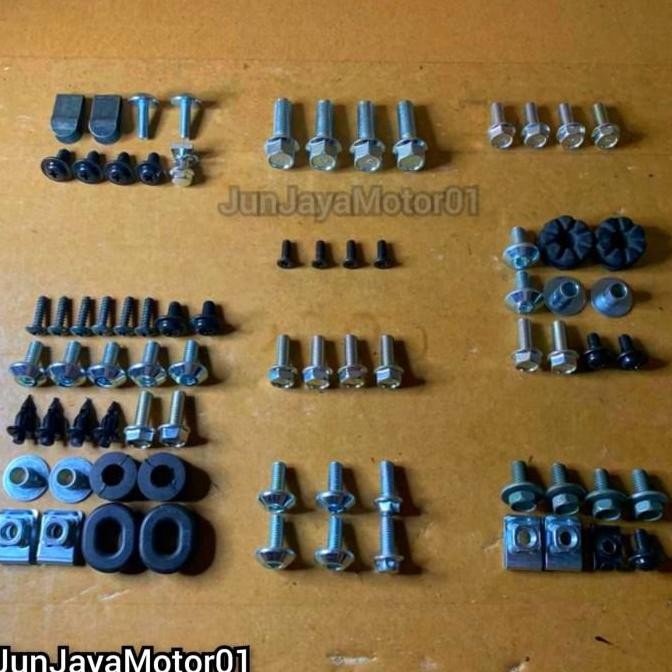 Baut Lengkap Fullset Body Bodi Honda Sonic 150R