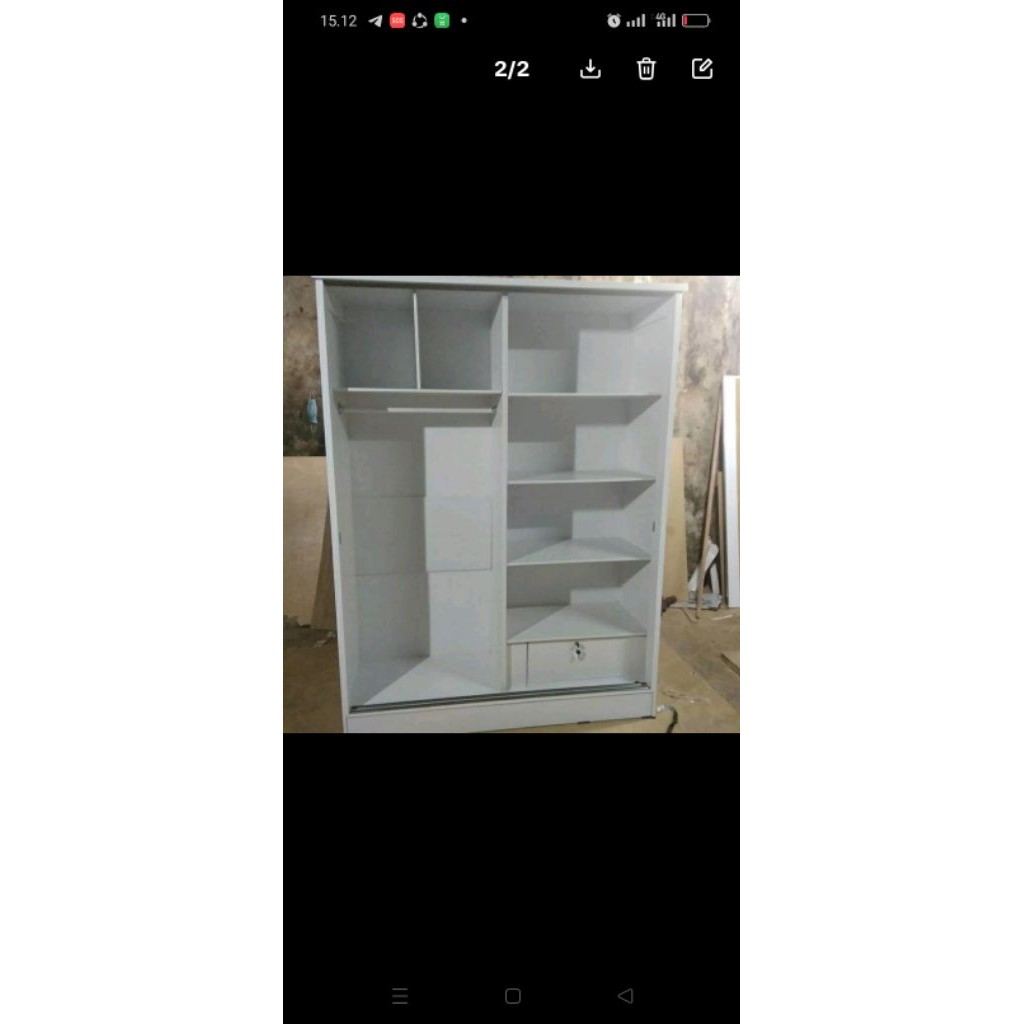 lemari sliding warna ungu