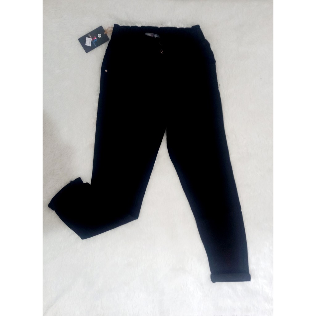 Celana Jeans Panjang Hitam Wanita