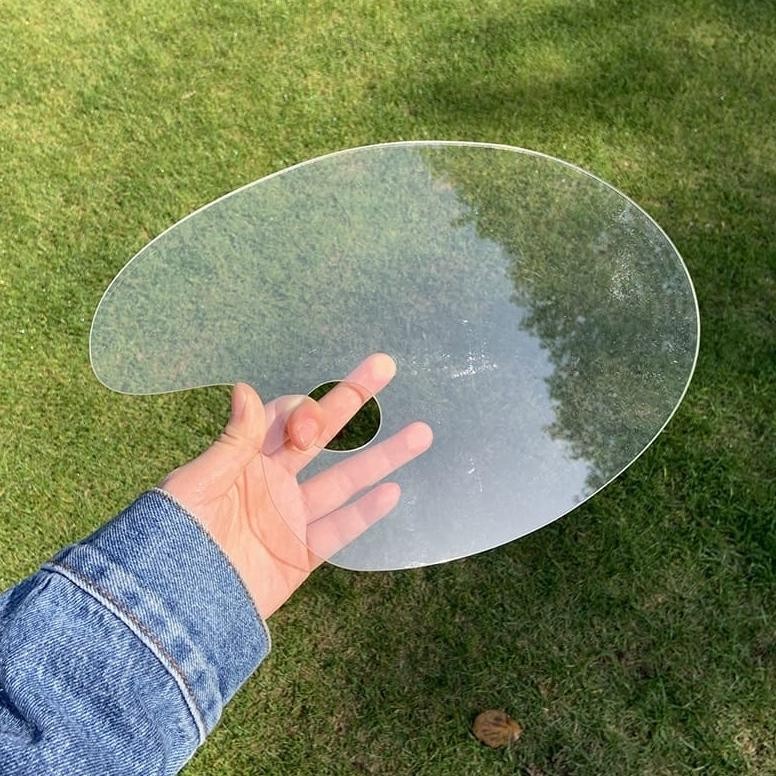 

PALLETE ACRYLIC / PALET LUKIS AKRILIK / MIXING PALET / PALET BESAR / PALET AKRILIK / TATAKAN CAT LUKIS Nugi