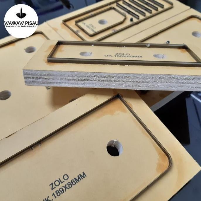 

Pisau Pond - Dompet - Hangtag