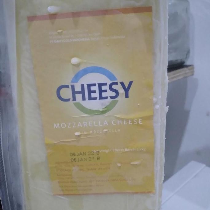 

500gr Keju Mozzarella Cheesy Repack KA