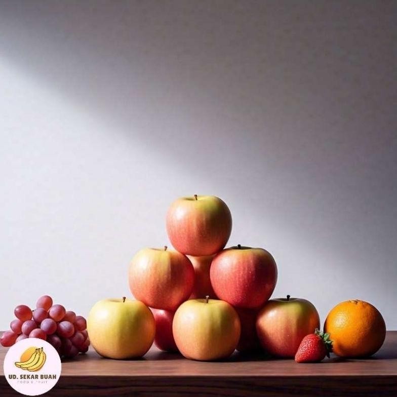 

[KIRIM INSTAN] APEL FUJI MANIS UNTUK JUS PAKET 900g-1KG aSt