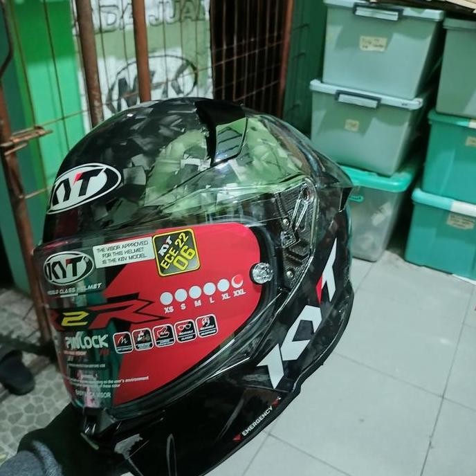 NEW helm kyt r2r repaint carbon forged