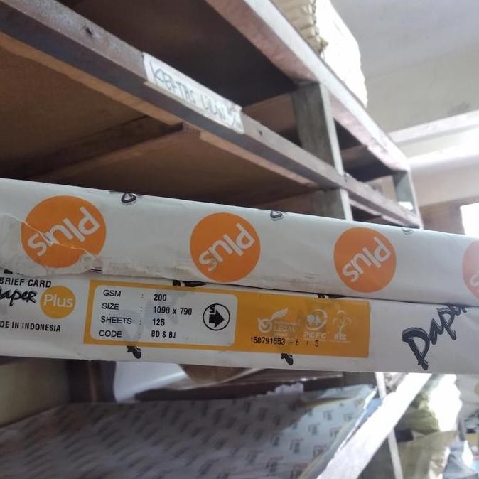 

BEBAS ONGKIR - Kertas gambar 200gr A3/Kertas BC/Kertas Manila