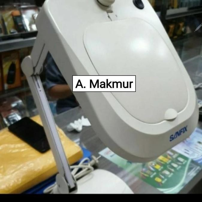 

Kaca Pembesar Magnifying Lamp Lampu Sanfix Sm-60-5B Base 5X Pembesaran
