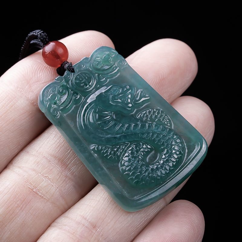 Ular Zodiak Giok A Liontin Ular Zodiak Air Biru, Liontin Amulet Ular untuk Pria dan Wanita