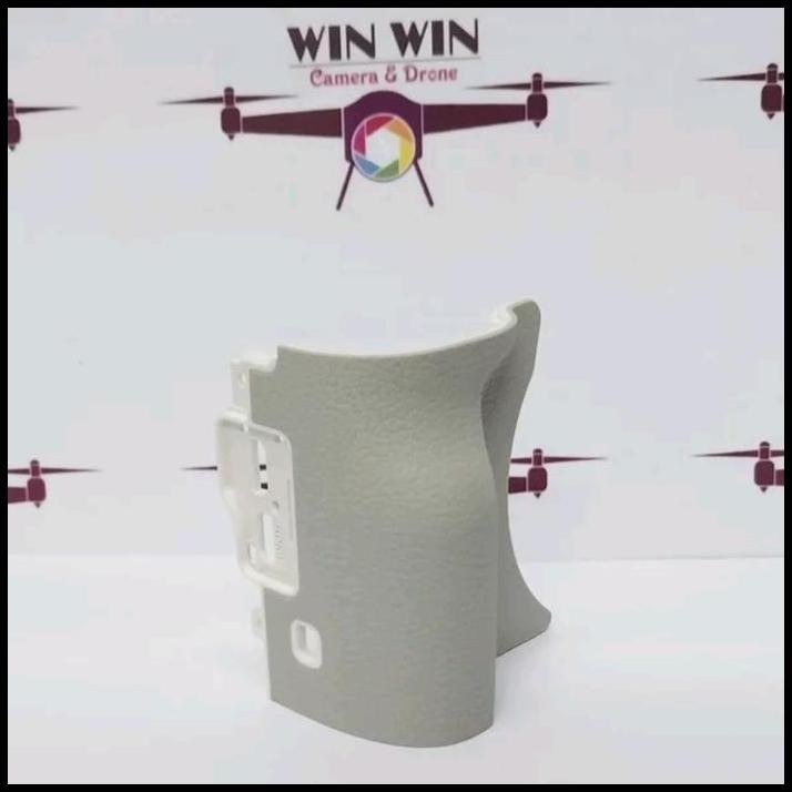 Karet rubber grip kanan for Canon Eos eos M50 Putih