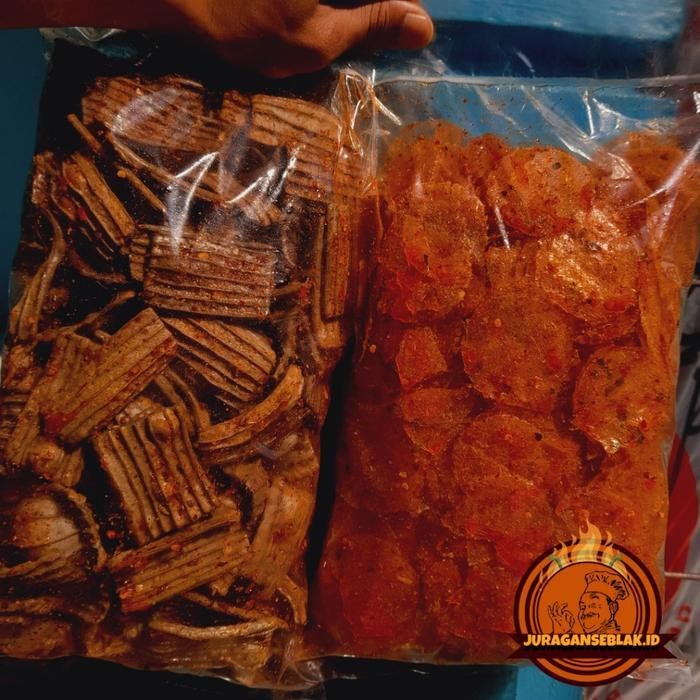 

CCF {Bundle} Kerupuk jengkol pedas 500Gram + keripik kaca 500gram pedas Kripca Cemilan Snack
