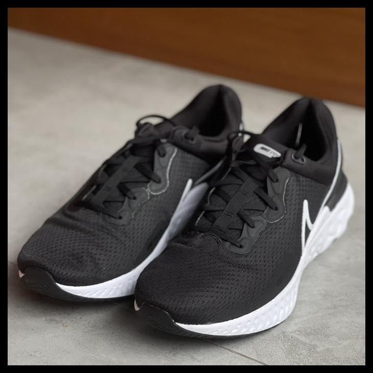 PODUK TERLARIS NIKE REACT MILER 3 SEPATU LARI RUNNING SIZE 47 BESAR BIG RAKSASA JUMBO