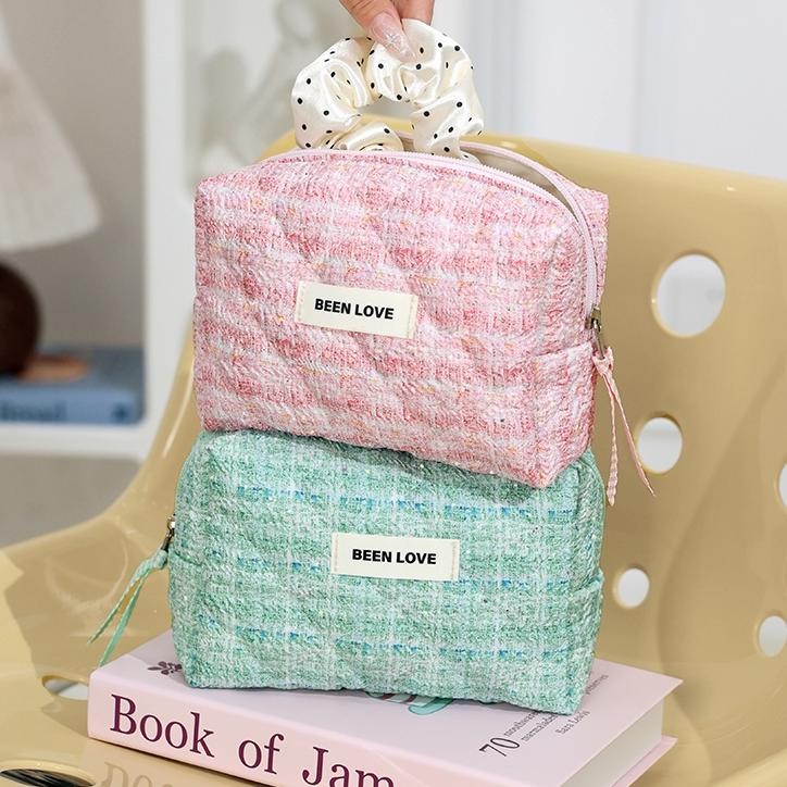Tas Pouch Kosmetik Makeup Organizer Fashion Travel Bag Pouch Portable Cosmetic Bag Tweed Rajut Pouch