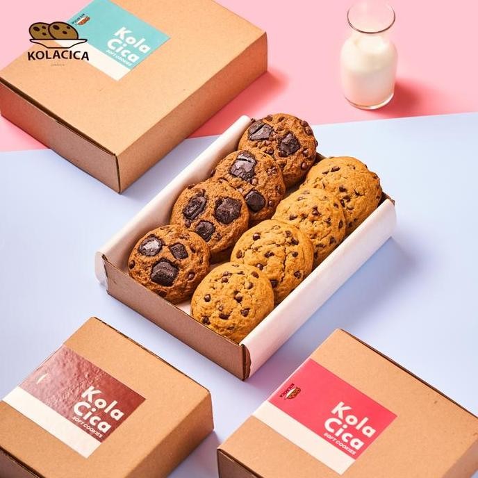 

Kolacica Big Box Soft Baked Cookies Coklat - Box Besar Premium Stok Terbatas